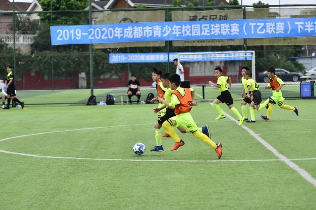 詹姆斯加盟76人，球队新面貌引关注